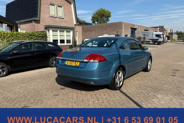 Ford Focus (2008) thumbnail 4