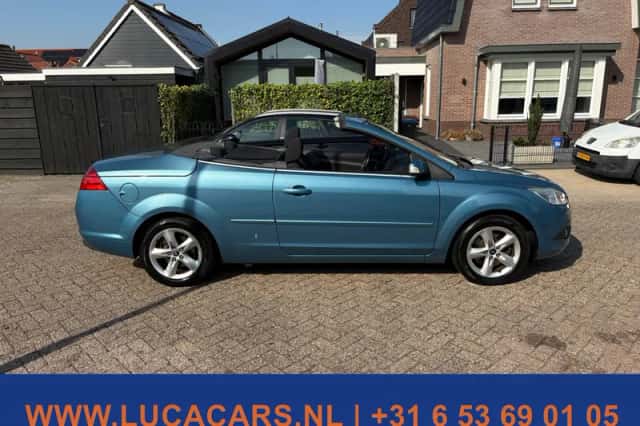 Ford Focus (2008) thumbnail 6