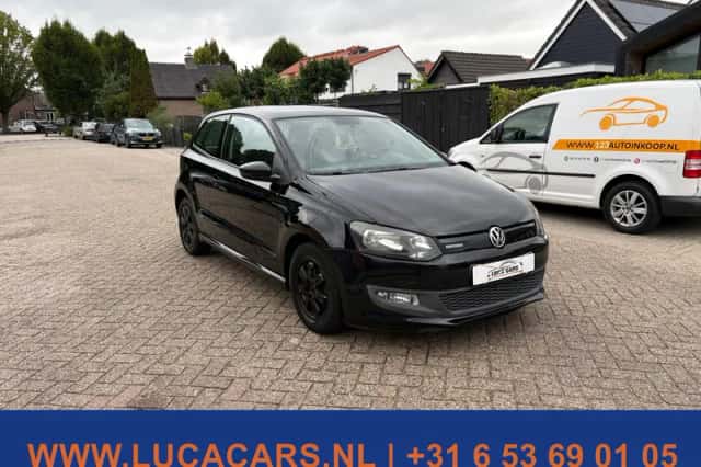 Volkswagen Polo (2010) thumbnail 2