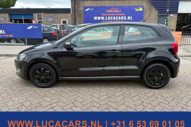 Volkswagen Polo (2010) thumbnail 6