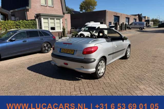 Peugeot 206 (2002) thumbnail 3