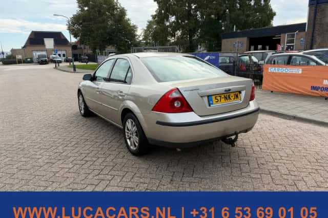 Ford Mondeo (2003) thumbnail 3