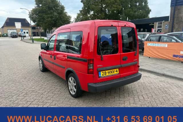 Opel Combo Tour (2009) thumbnail 3