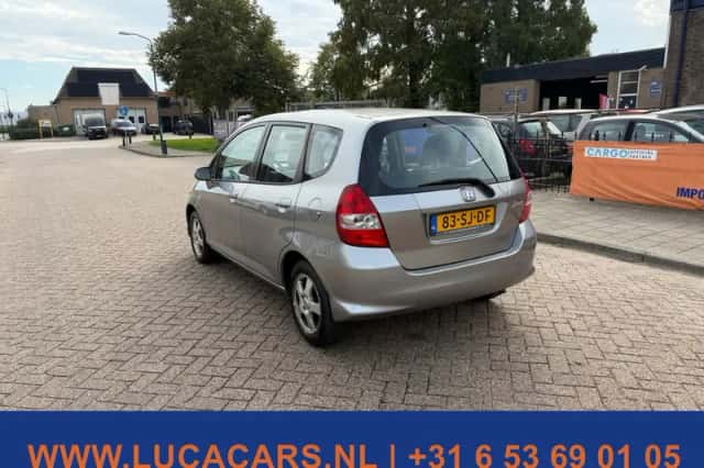 Honda Jazz (2006) thumbnail 3
