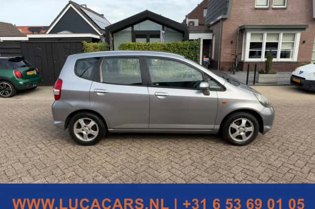 Honda Jazz (2006) thumbnail 6