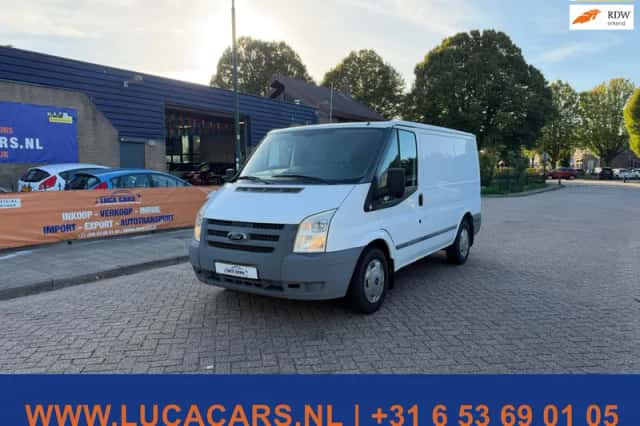 Ford Transit (2011) thumbnail 1