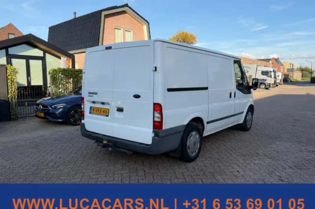 Ford Transit (2011) thumbnail 3