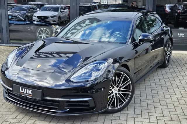 Porsche Panamera (2018) thumbnail 5