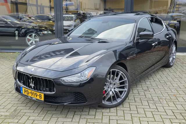 Maserati Ghibli (2014) thumbnail 3