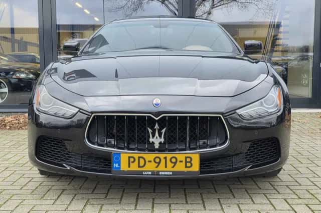Maserati Ghibli (2014) thumbnail 6