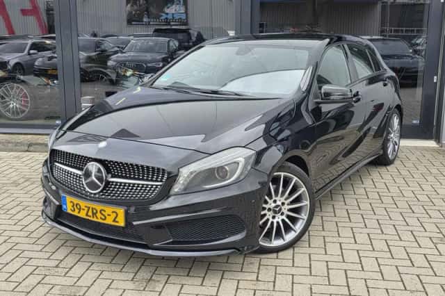 Mercedes-Benz A-Klasse (2013) thumbnail 3