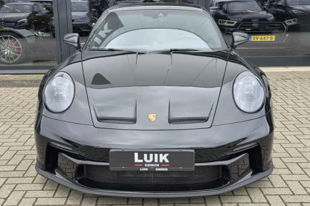 Porsche 911 (2022) thumbnail 6