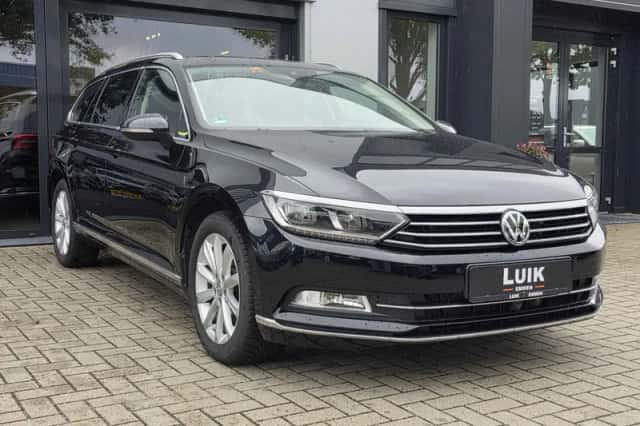 Volkswagen Passat (2016) thumbnail 5