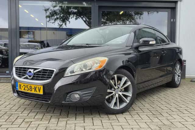 Volvo C70 (2012) thumbnail 1