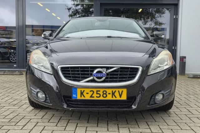 Volvo C70 (2012) thumbnail 2