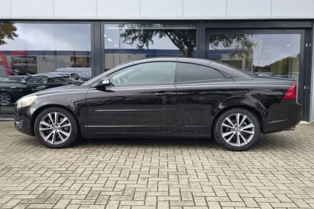 Volvo C70 (2012) thumbnail 4