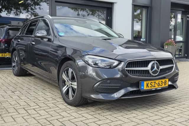 Mercedes-Benz C-Klasse (2023) thumbnail 6