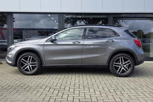 Mercedes-Benz GLA-Klasse (2015) thumbnail 6