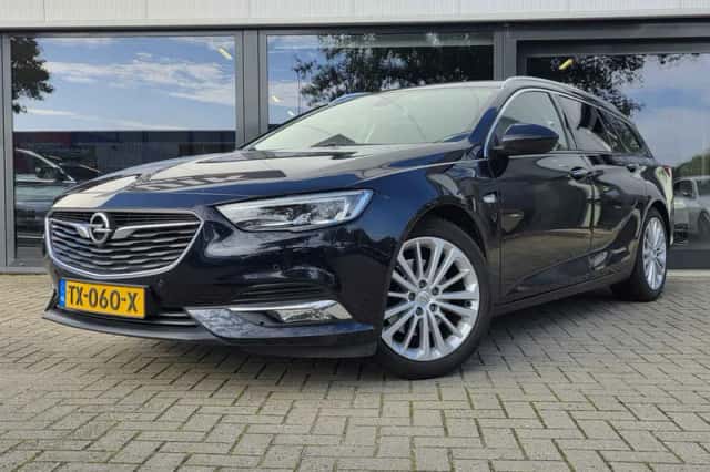 Opel Insignia (2018) thumbnail 1