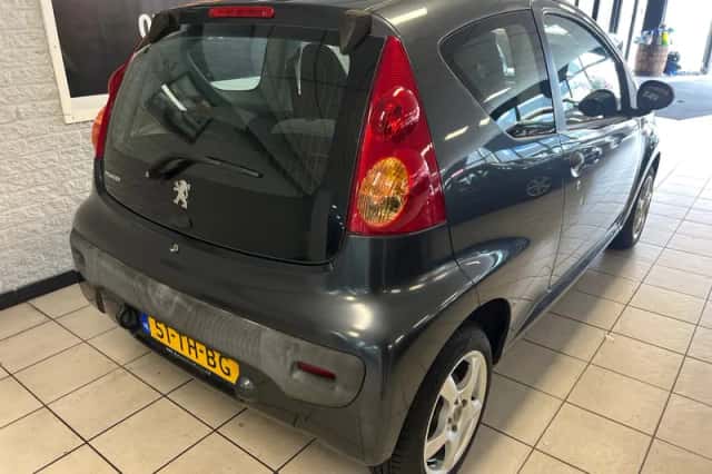 Peugeot 107 (2006) thumbnail 6
