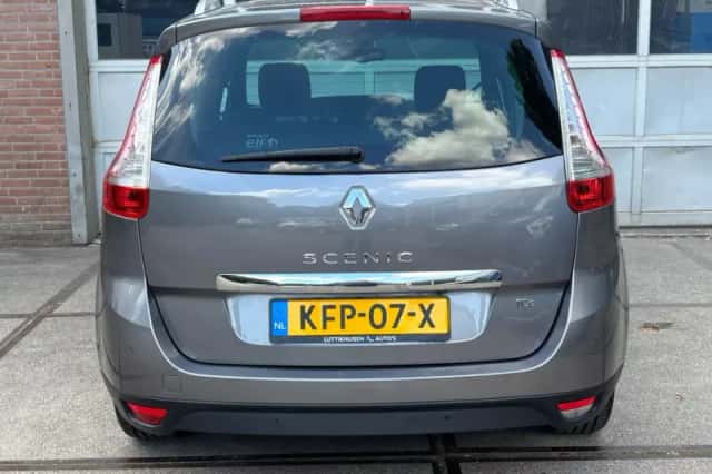 Renault Grand Scénic (2013) thumbnail 6