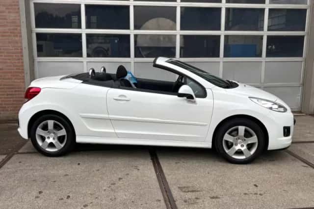 Peugeot 207 (2012) thumbnail 6