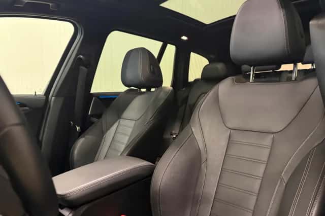 BMW X3 (2021) thumbnail 4