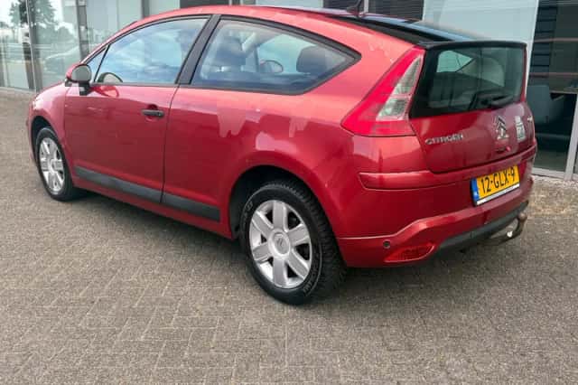 Citroën C4 (2008) thumbnail 3