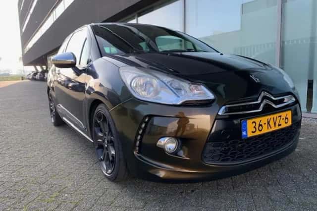 Citroën DS3 (2010) thumbnail 4