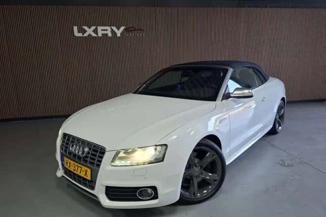 Audi S5 (2011) thumbnail 2