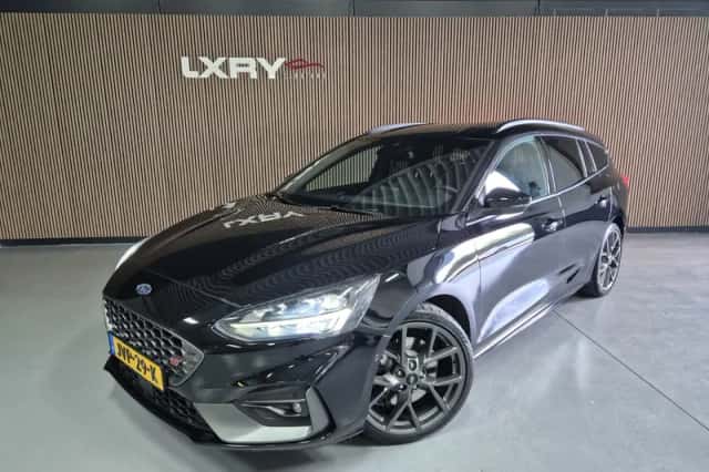 Ford Focus (2020) thumbnail 1