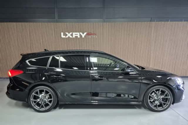 Ford Focus (2020) thumbnail 4