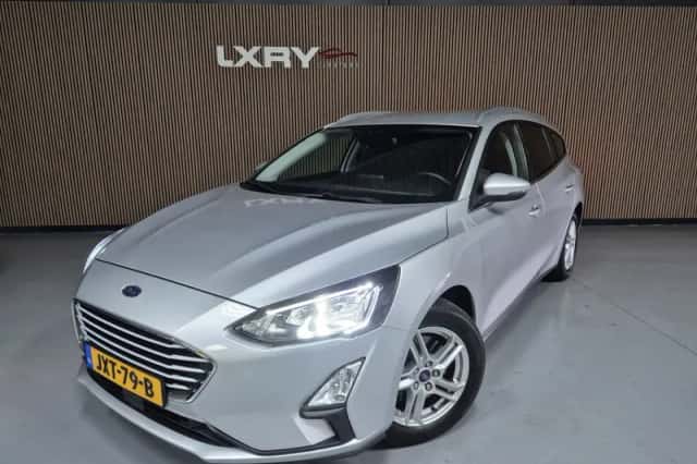 Ford Focus (2021) thumbnail 1