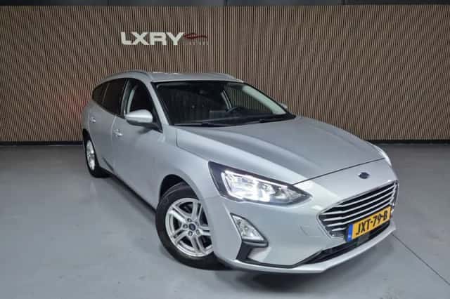 Ford Focus (2021) thumbnail 3