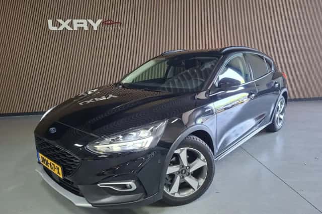 Ford Focus (2020) thumbnail 1