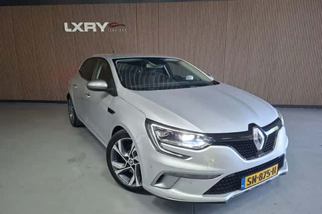 Renault Mégane (2017) thumbnail 3