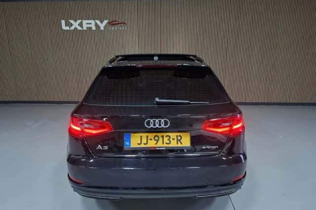 Audi A3 (2015) thumbnail 6
