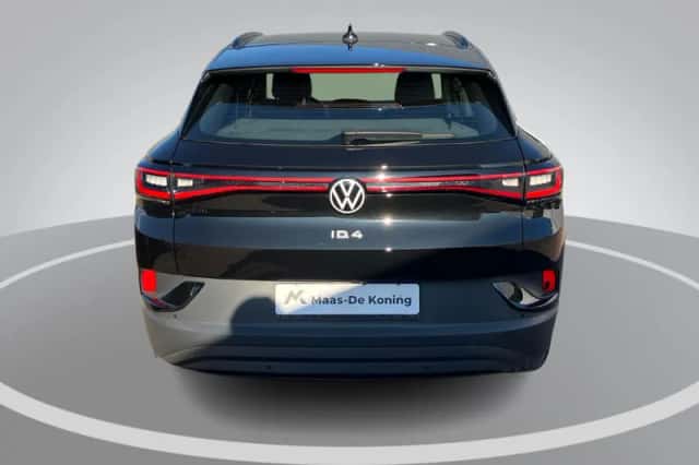 Volkswagen ID.4 (2023) thumbnail 5