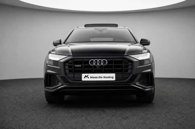 Audi Q8 (2020) thumbnail 2