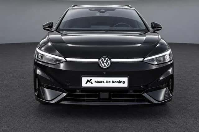 Volkswagen ID.7 (2025) thumbnail 2