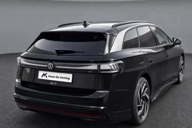 Volkswagen ID.7 (2025) thumbnail 5