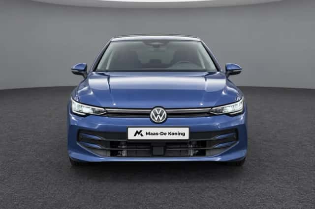 Volkswagen Golf (2026) thumbnail 2
