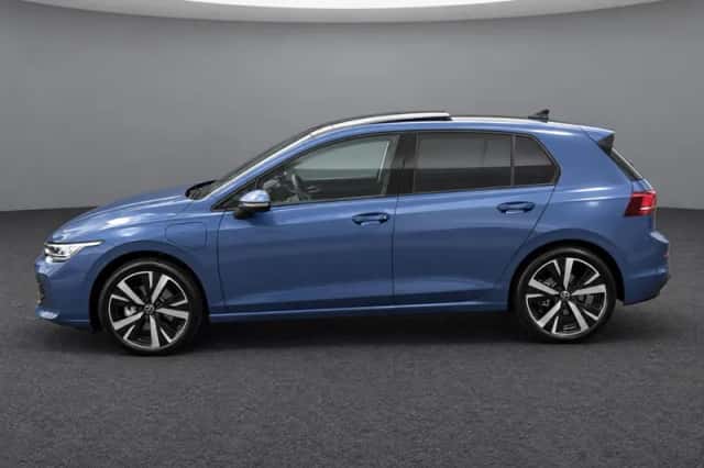 Volkswagen Golf (2026) thumbnail 4