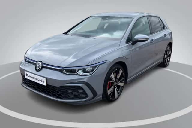 Volkswagen Golf (2021) thumbnail 1