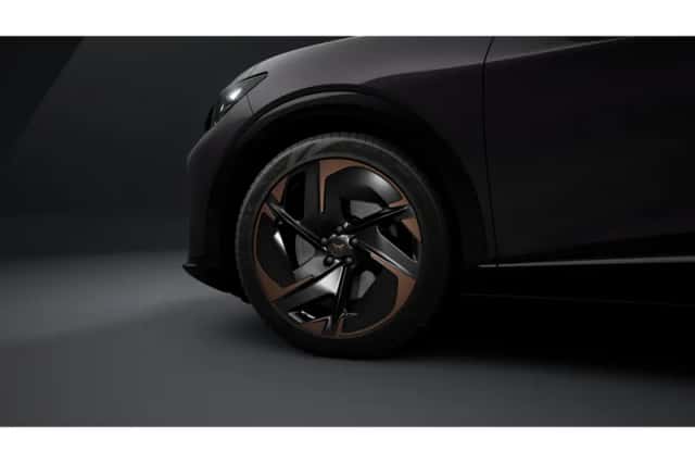 CUPRA Tavascan (2026) thumbnail 5