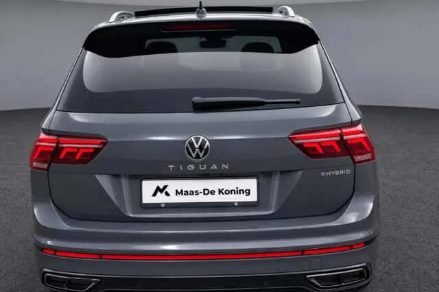 Volkswagen Tiguan (2022) thumbnail 5