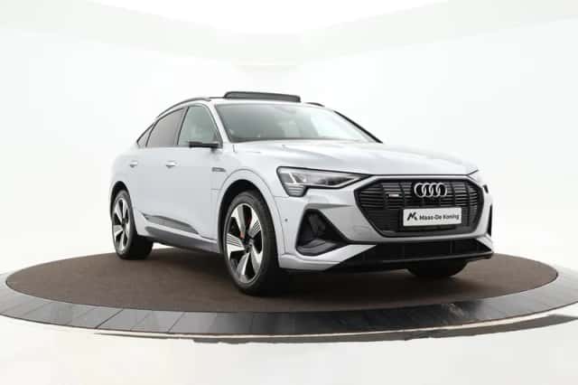 Audi e-tron (2022) thumbnail 3