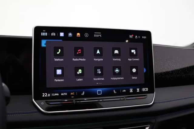 Volkswagen Tiguan (2025) thumbnail 5