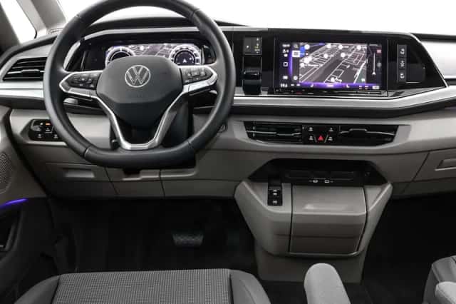 Volkswagen Multivan (2026) thumbnail 3