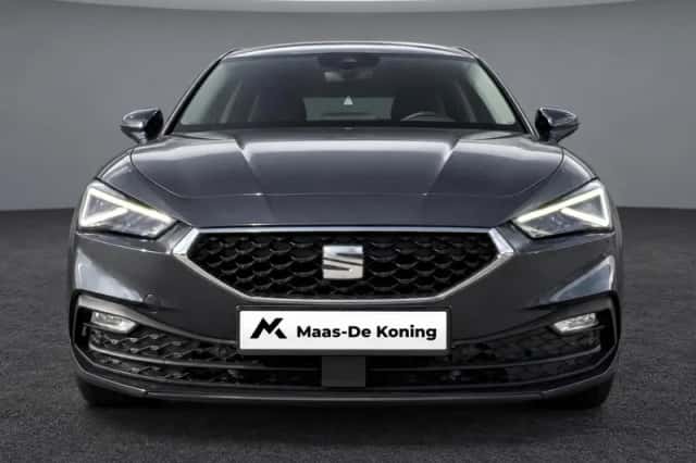 SEAT Leon Sportstourer (2026) thumbnail 2